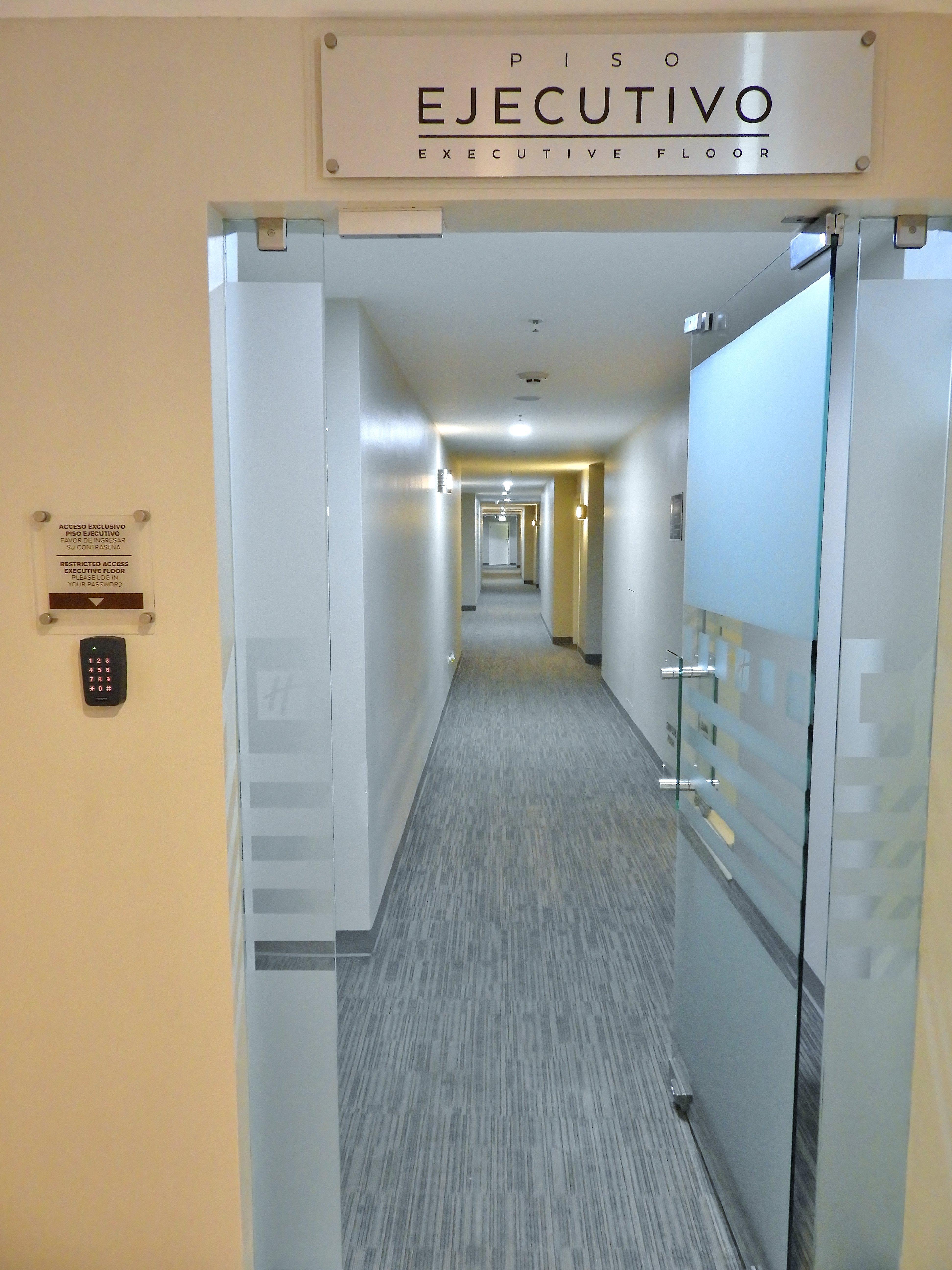 Holiday Inn Reynosa Zona Dorada Eksteriør bilde