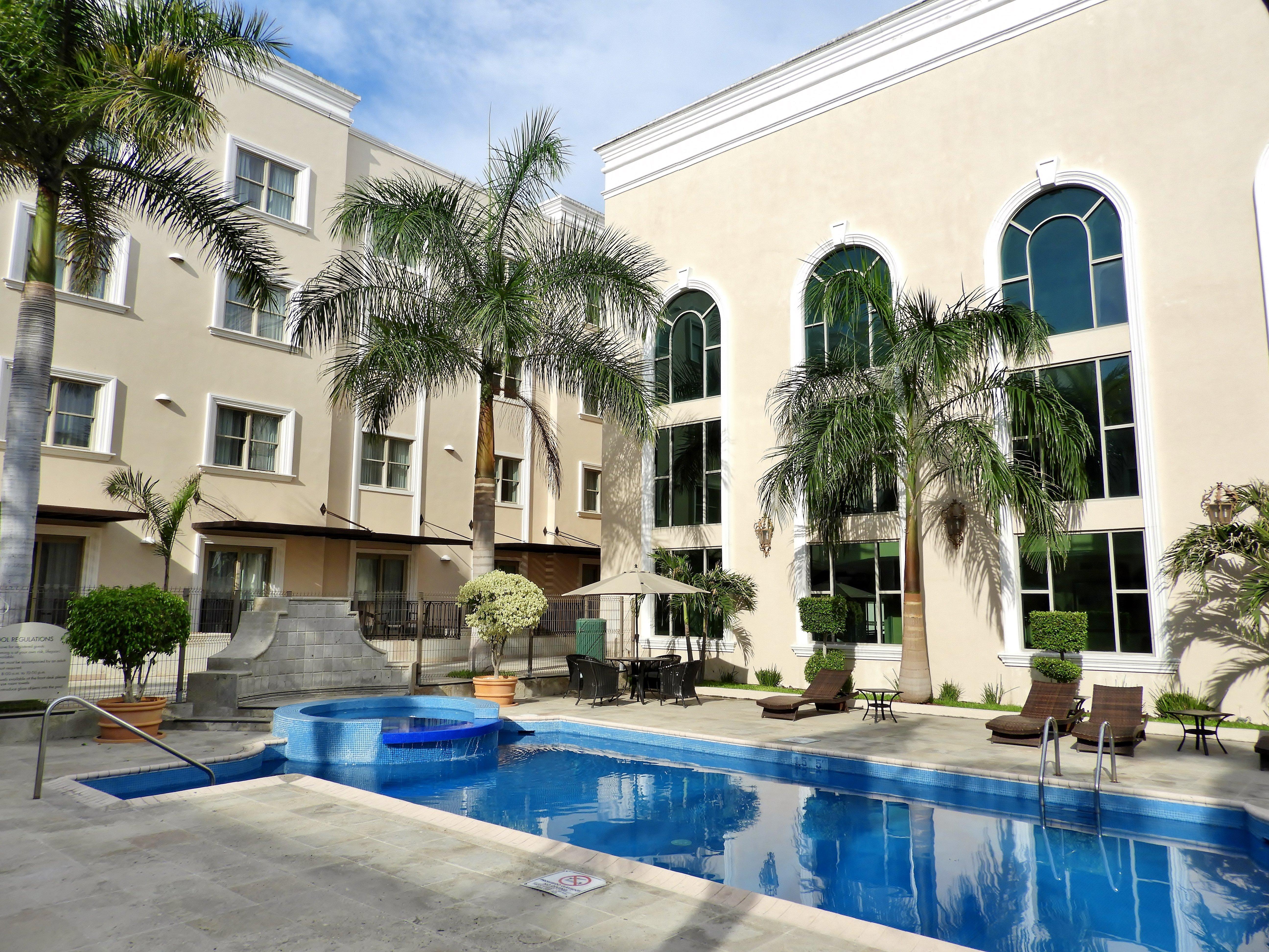 Holiday Inn Reynosa Zona Dorada Eksteriør bilde