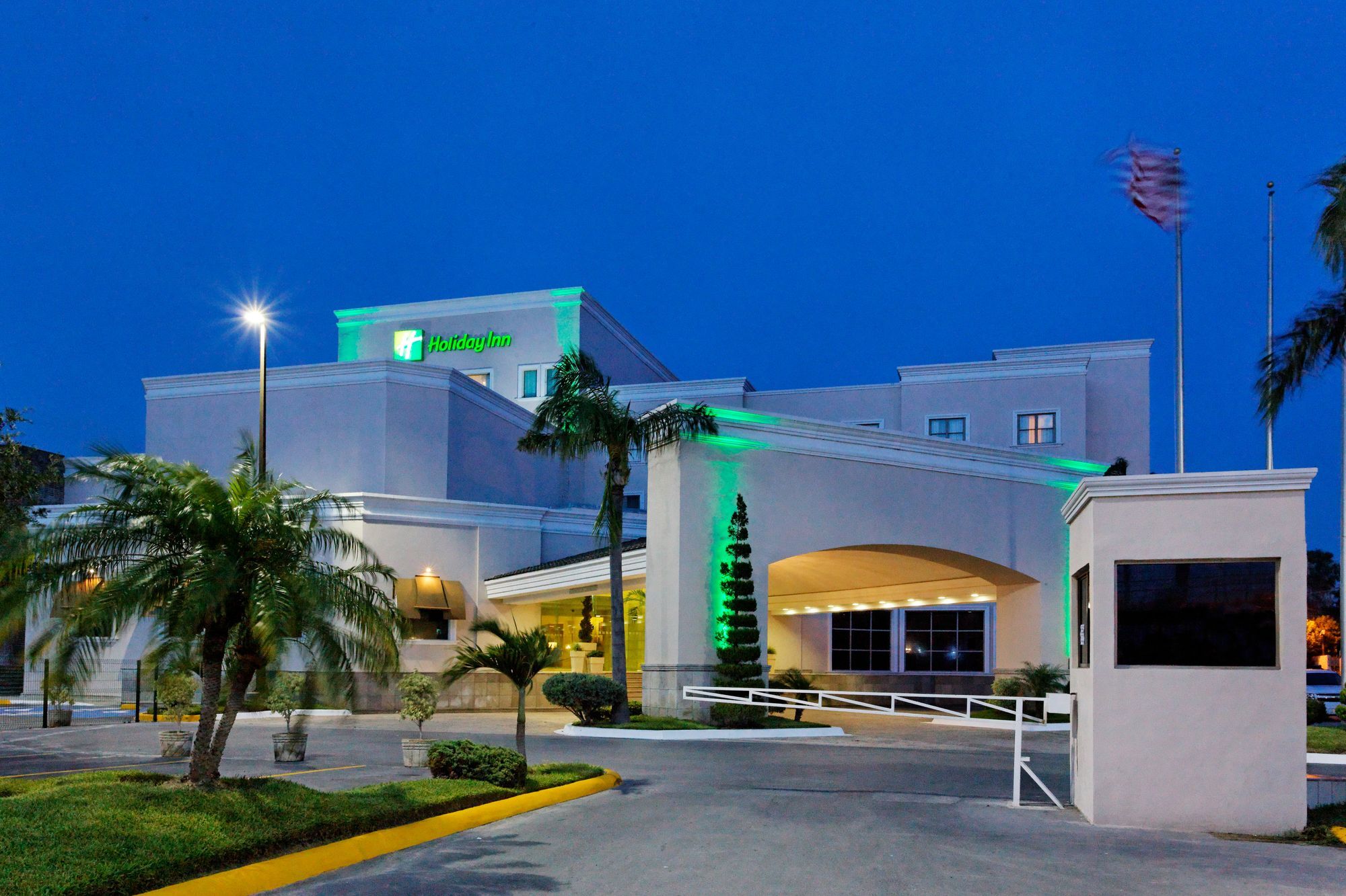 Holiday Inn Reynosa Zona Dorada Eksteriør bilde